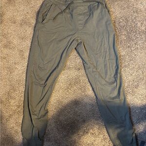 Zara Men's Green Jogger Pants